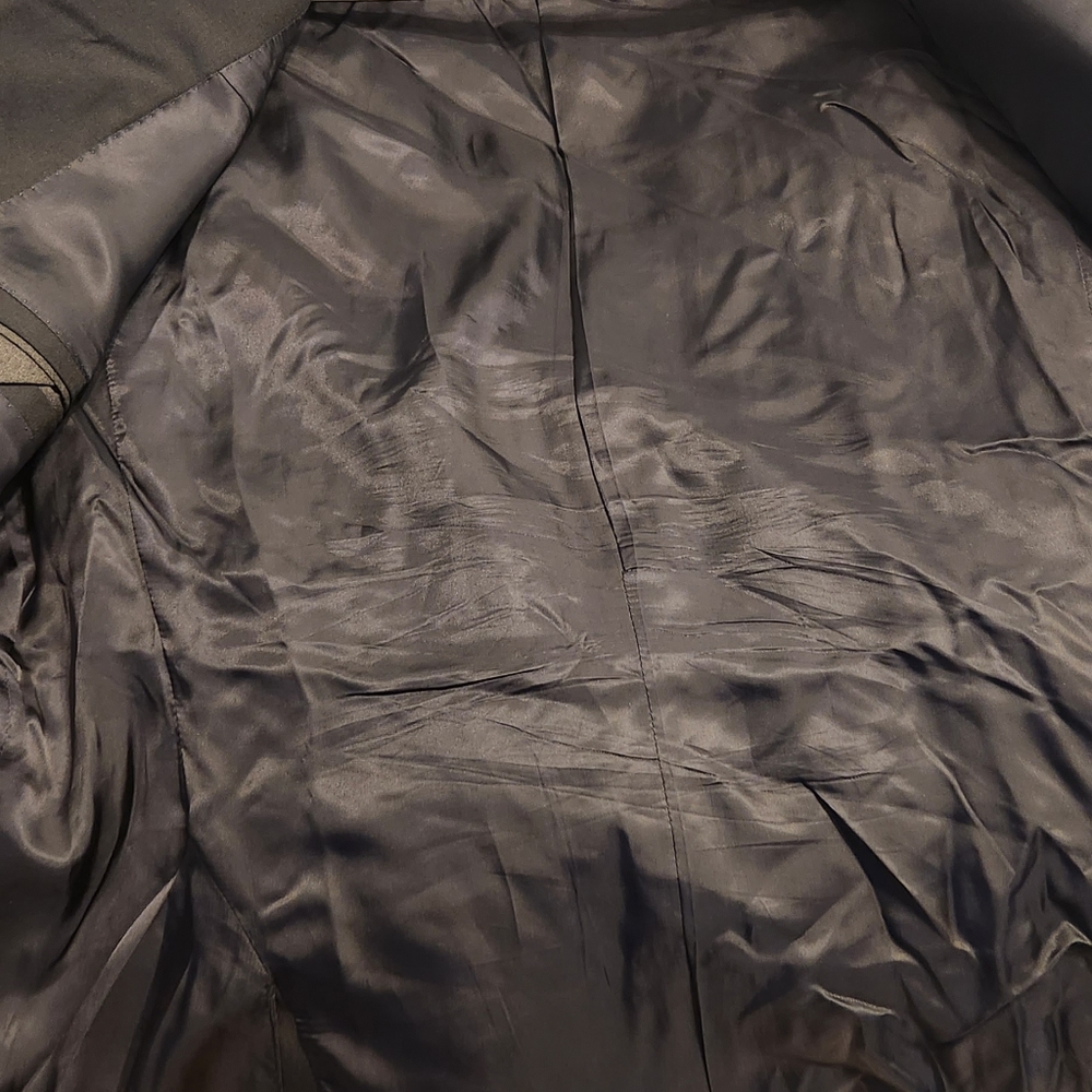 Blazer - Picture 3 of 5